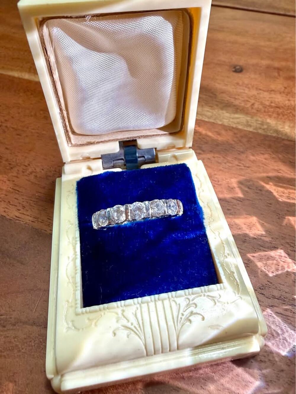 14K CZ Eternity Band - Size 8 - 4.5g